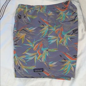 Men’s Patagonia swim trunks, tropical, size small